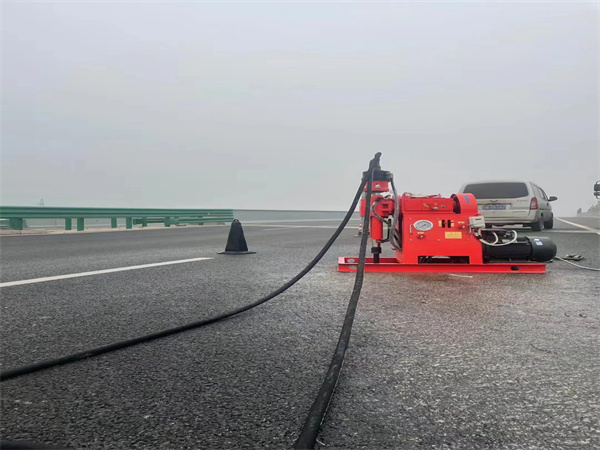 山阴马路路基路面开裂下沉注浆加固灌浆